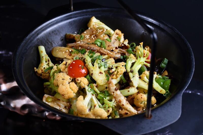 Dry Pot Cauliflower (Spicy)